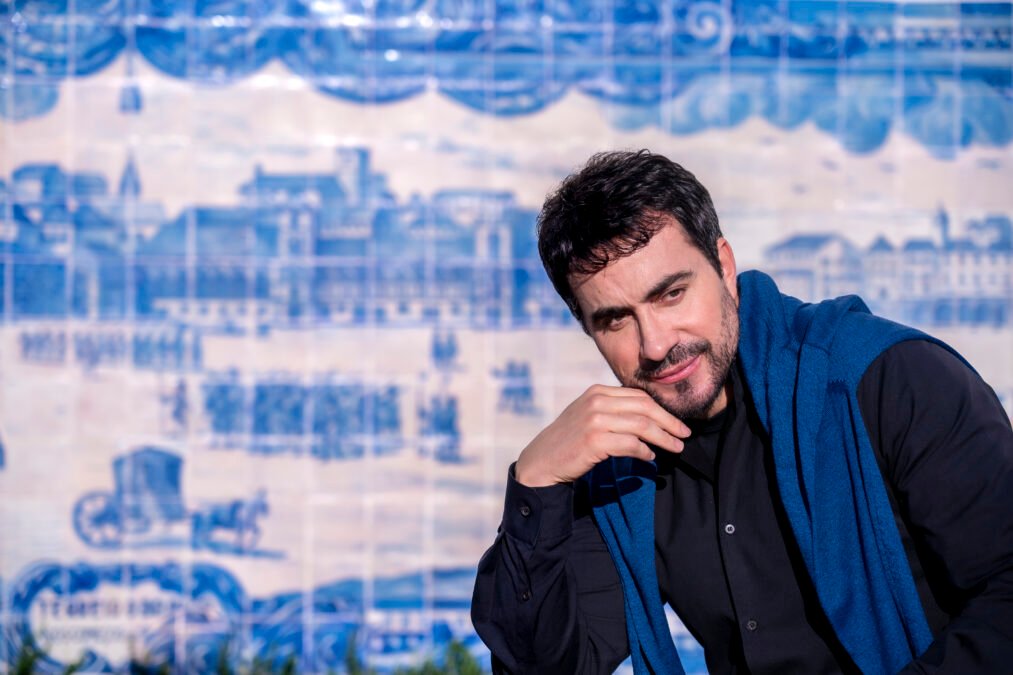 Em novo livro, padre Fábio de Melo ensina a viver e morrer