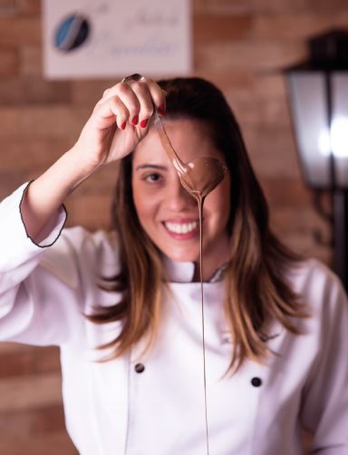 Mãe e filha especialistas em chocolate