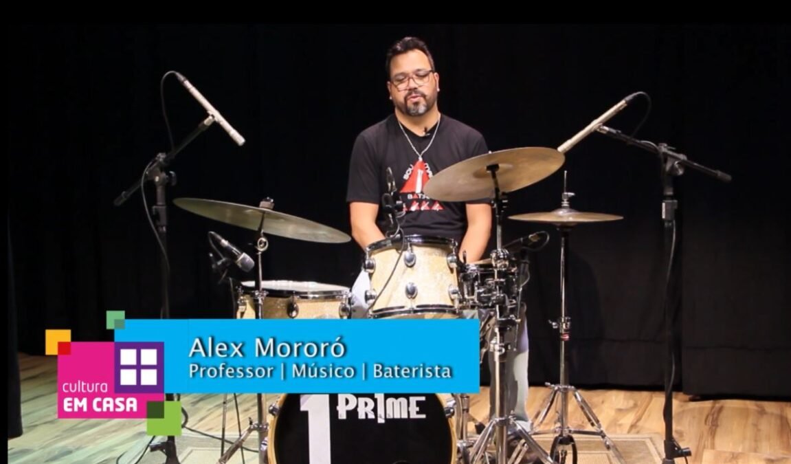 "Cultura em casa" produz documentário com músico fundador do projeto "Sou Mais Batera"