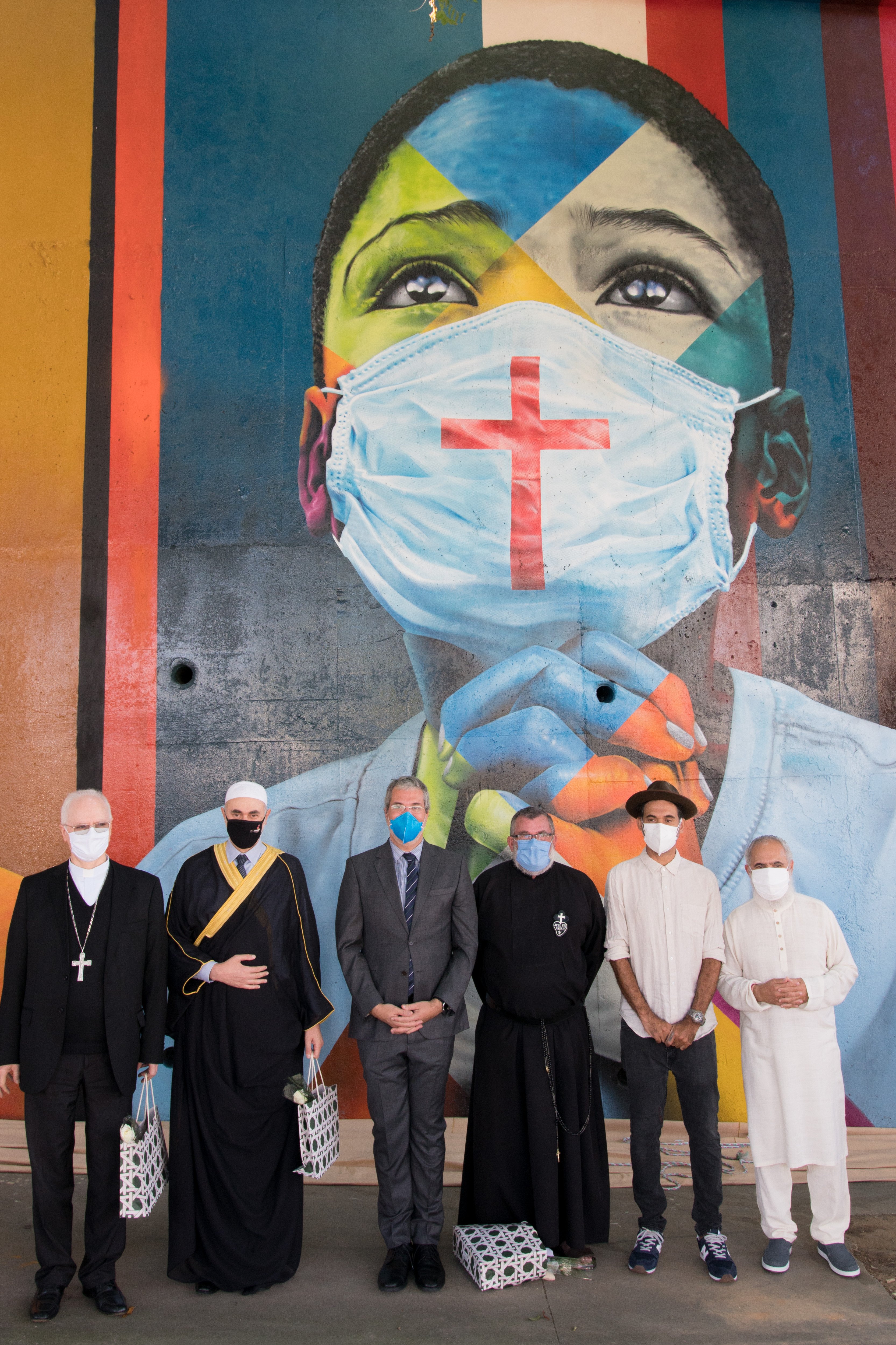 Eduardo Kobra lança "Memorial da Fé por todas as vítimas do Covid-19", com presença de várias lideranças religiosas e apoio à Ciência