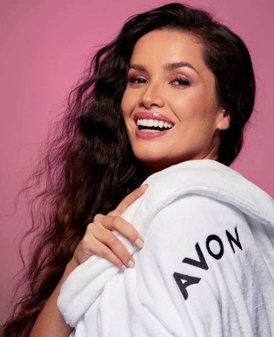 Juliette Freire é a nova embaixadora da Avon