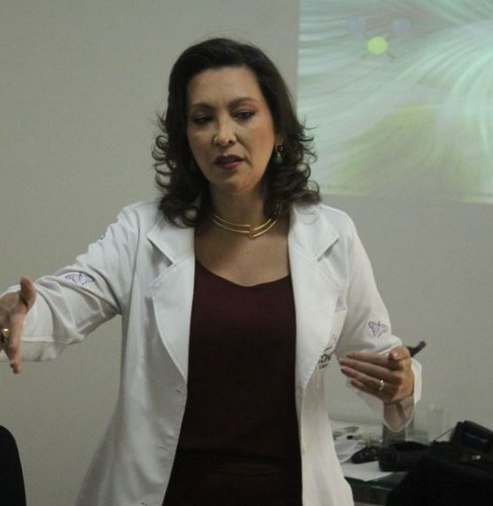 Uberlândia forma nova turma de Medicina Integrativa com coordenação de Dra. Clarissa Oliveira