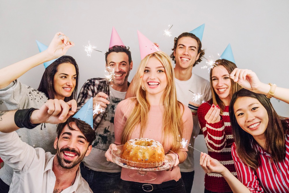 280 ideias de Bday em 2023  aniversario, festa simples aniversario, festa  aniversario