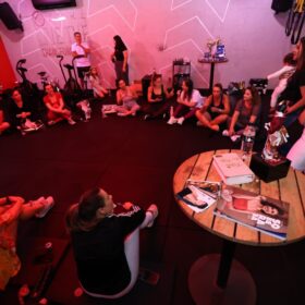 WhatsApp Image 2025-12-06 at 09.12.32 (4)